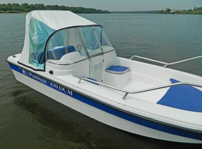 Wyatboat-430DCM (тримаран)
